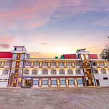 Hotel Trimurti